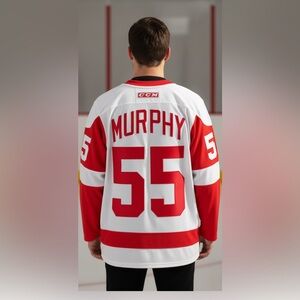CCM New Redwings Larry Murphy Signed Hockey Jersey Medium